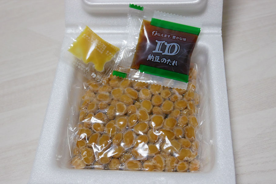 北海道産大豆100%納豆 小粒(237円)